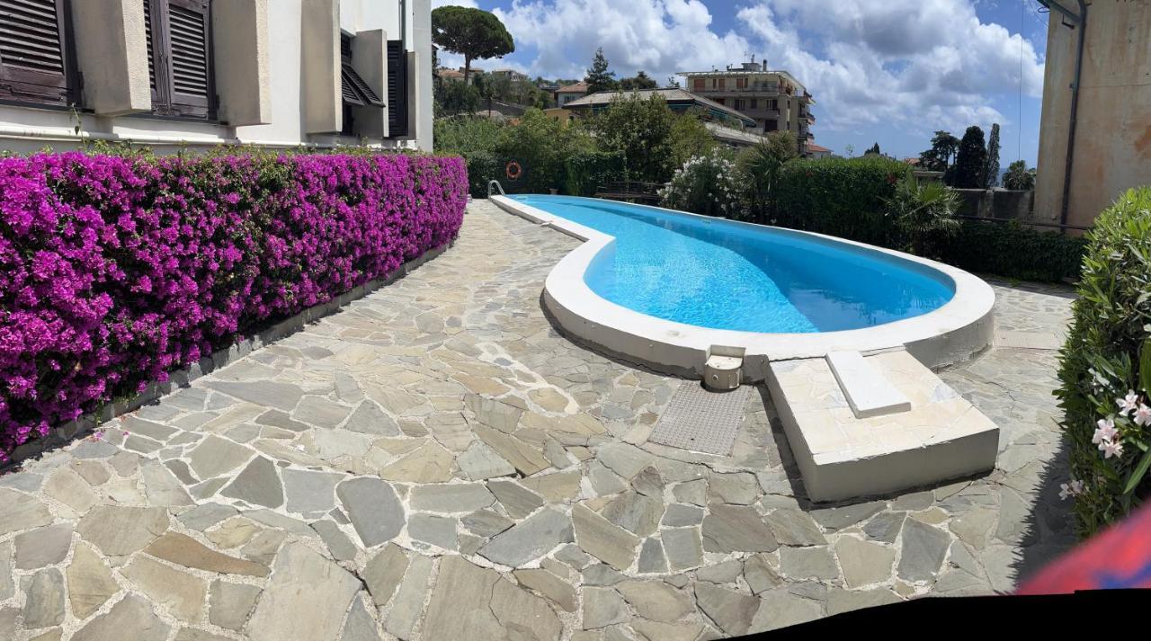 Nautilus Vista Mare Mozzafiato A 180 Gradi- Posto Auto Privato - 2 Camere Matrimoniali Piu 1 Divano Letto Singolo-Sky,Netflix-Wifi 200Mg Рапалло Екстер'єр фото