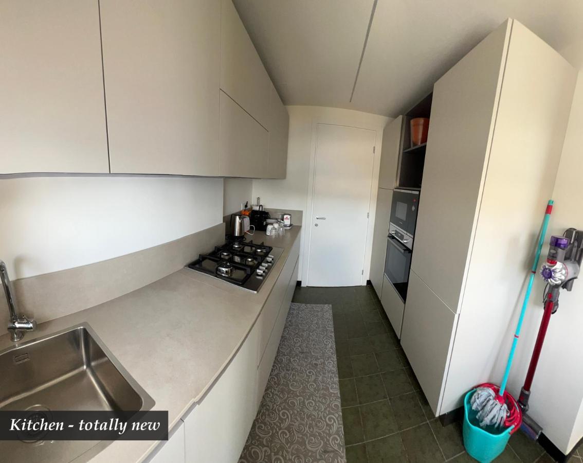 Nautilus Vista Mare Mozzafiato A 180 Gradi- Posto Auto Privato - 2 Camere Matrimoniali Piu 1 Divano Letto Singolo-Sky,Netflix-Wifi 200Mg Рапалло Екстер'єр фото