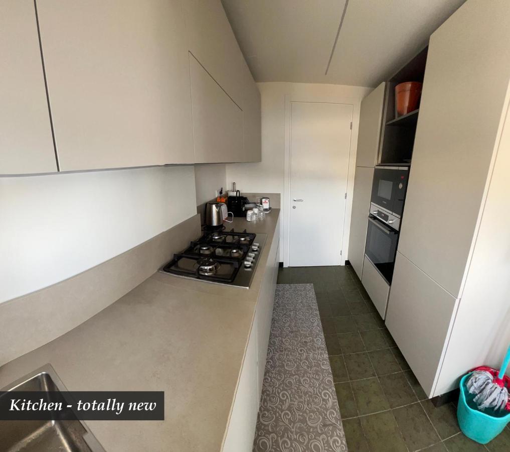 Nautilus Vista Mare Mozzafiato A 180 Gradi- Posto Auto Privato - 2 Camere Matrimoniali Piu 1 Divano Letto Singolo-Sky,Netflix-Wifi 200Mg Рапалло Екстер'єр фото